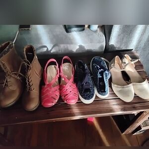 4 Pairs Of Shoes Size 11